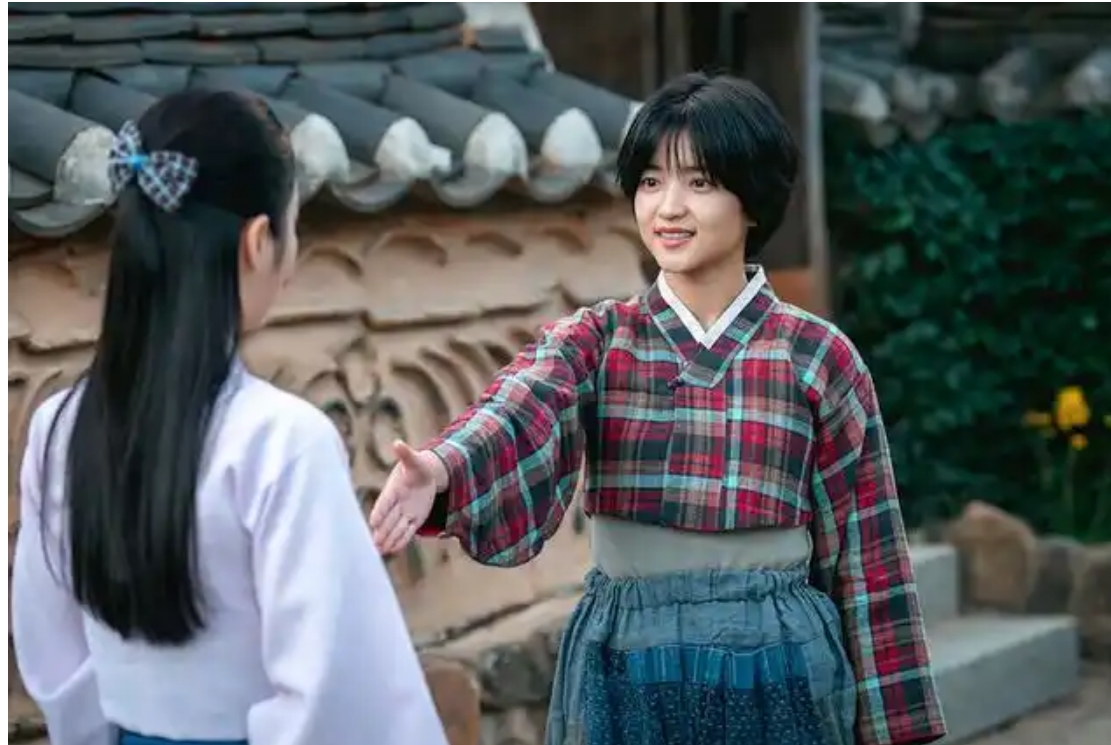 爆款來襲！金泰梨和辛睿恩主演電視劇《正年》將于10月首播