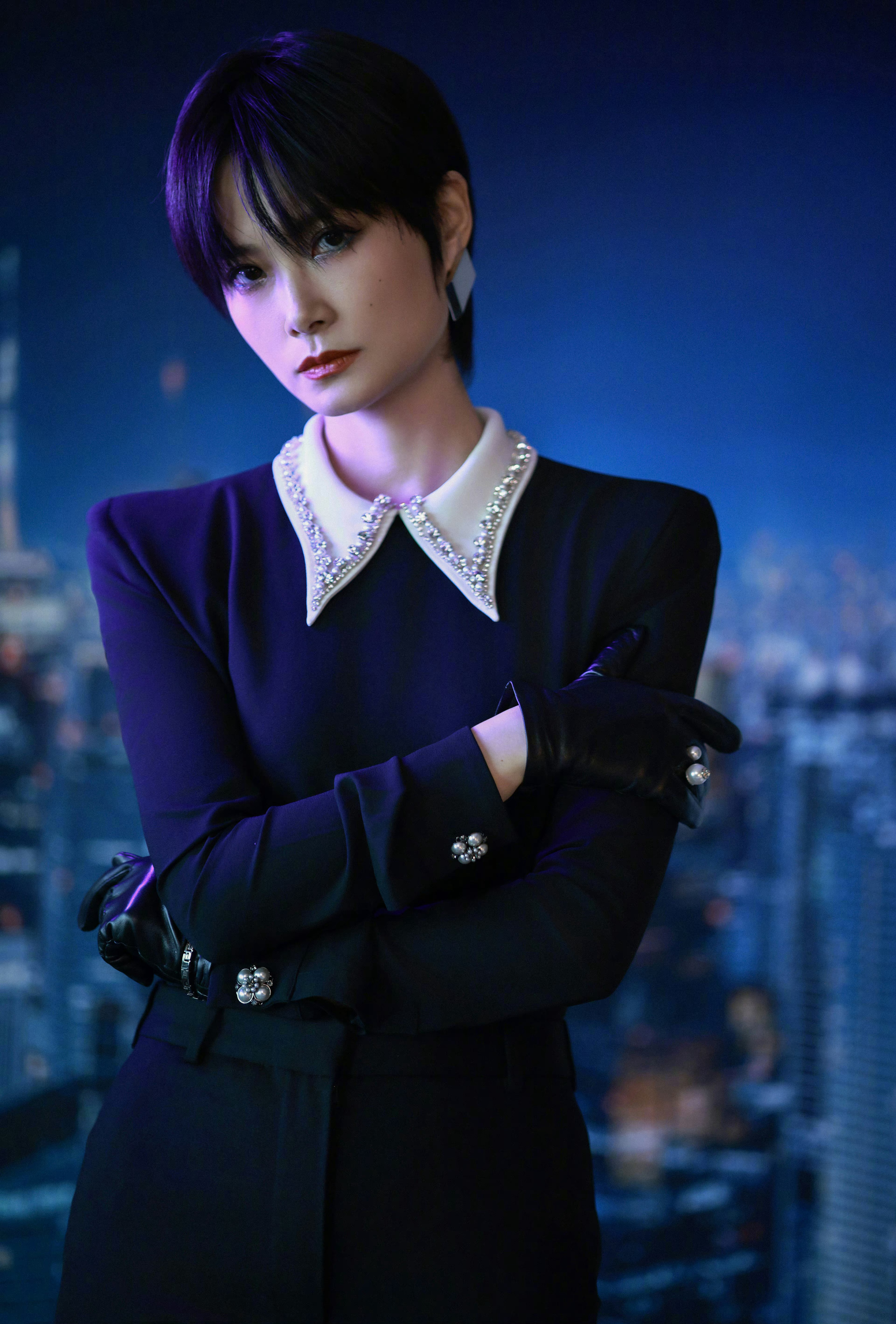 李宇春驚艷亮相時(shí)尚芭莎年度派對(duì)/壹號(hào)娛樂(lè)